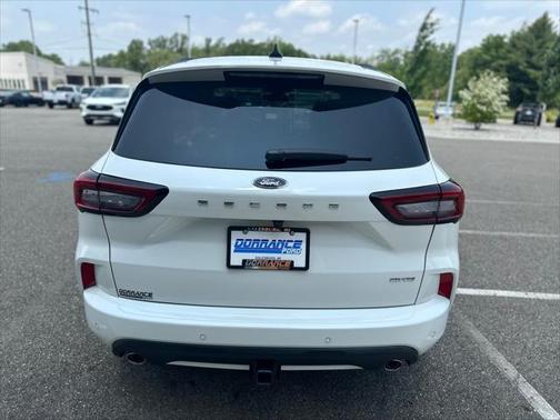 2025 Ford Escape ST-Line Elite