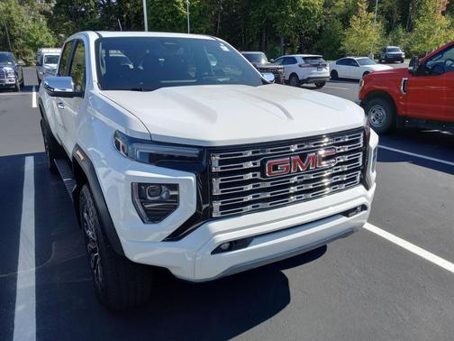 2024 GMC Canyon Denali