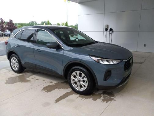 Vapor Blue Metallic 2023 Ford Escape Active