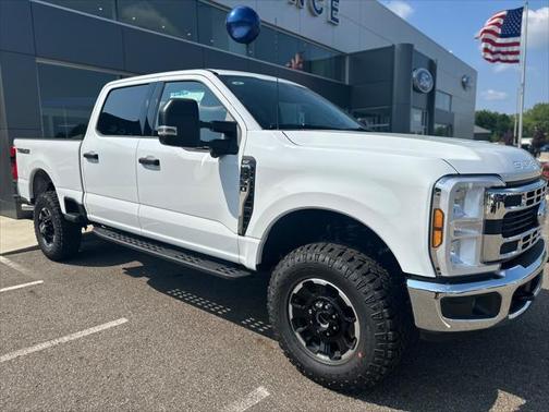 2025 Ford F-350 XLT
