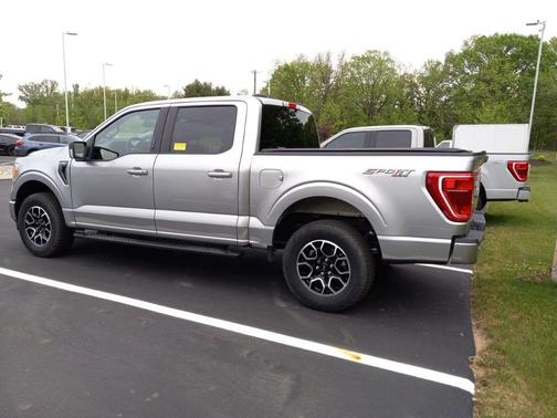 Iconic Silver Metallic 2023 Ford F-150 XLT