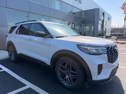 Space White Metallic 2026 Ford Explorer ST
