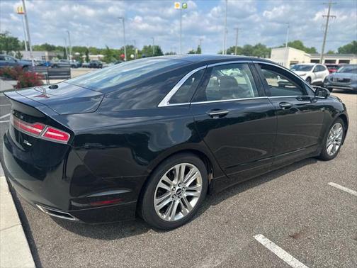2015 Lincoln MKZ Base