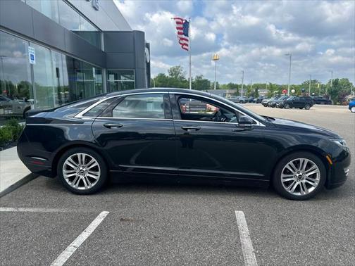 2015 Lincoln MKZ Base