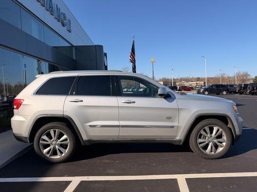 2011 Jeep Grand Cherokee Laredo