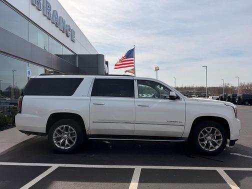 2015 GMC Yukon XL 1500 SLT
