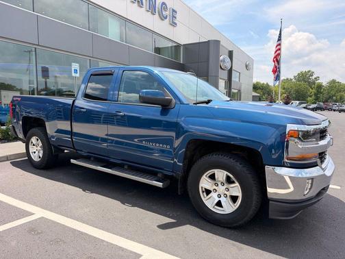 Deep Ocean Blue Metallic 2016 Chevrolet Silverado 1500 1LT