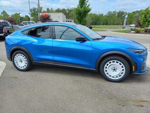 2025 Ford Mustang Mach-E GT