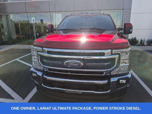 Rapid Red Metallic Tinted Clearcoat 2022 Ford F-350 Lariat