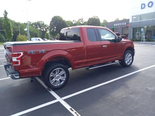 Rapid Red Metallic Tinted Clearcoat 2020 Ford F-150 XLT
