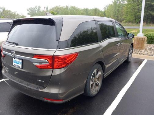 Gray 2018 Honda Odyssey Touring
