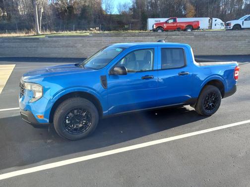 2025 Ford Maverick XL