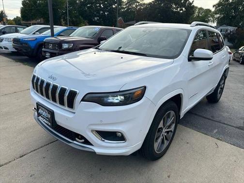 2019 Jeep Cherokee Overland