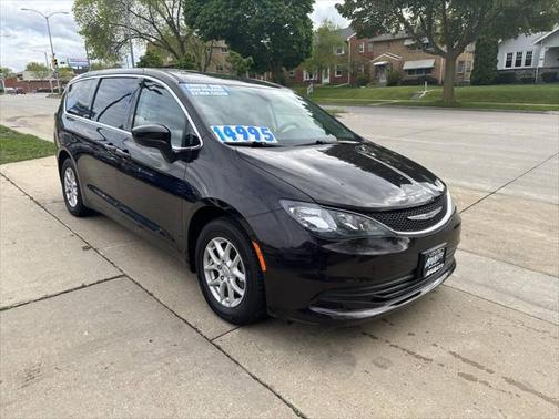 2017 Chrysler Pacifica Touring