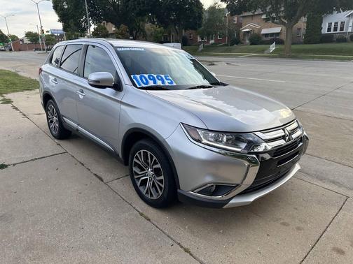 2018 Mitsubishi Outlander SE