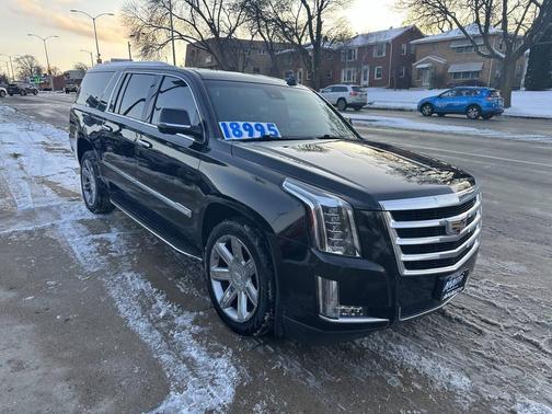 2016 Cadillac Escalade ESV Luxury