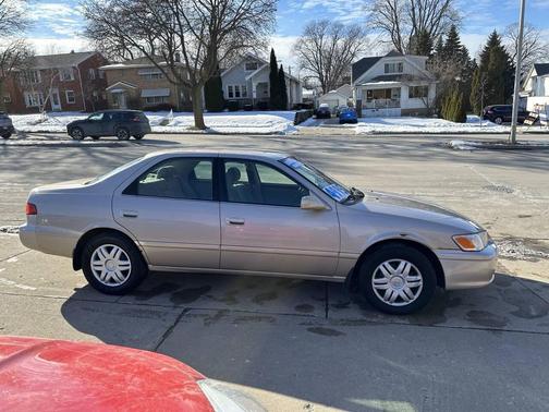 2000 Toyota Camry LE