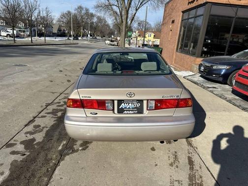 2000 Toyota Camry LE