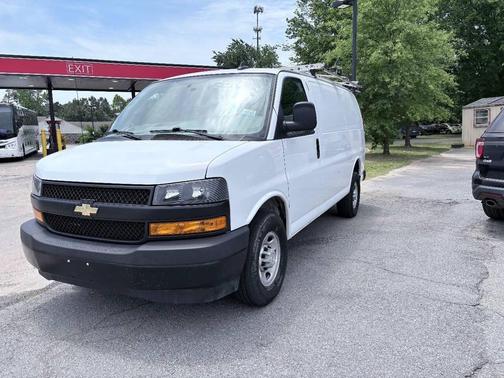 White 2022 Chevrolet Express 2500 LT