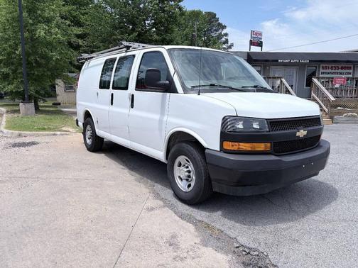 White 2022 Chevrolet Express 2500 LT
