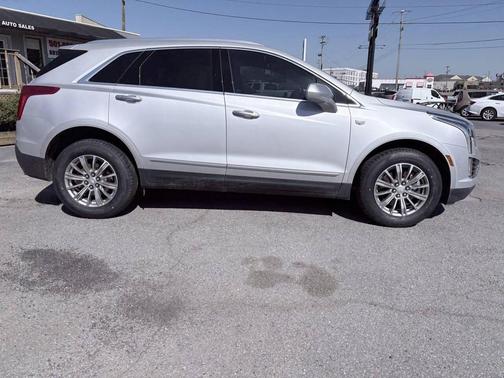 2017 Cadillac XT5 Base