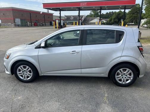 2020 Chevrolet Sonic FWD Hatchback 1FL 5-Door