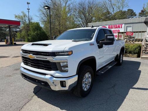 White 2024 Chevrolet Silverado 2500 LT