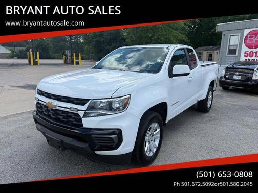 White 2022 Chevrolet Colorado LT