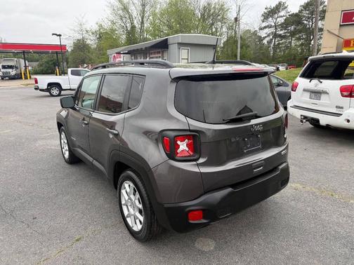 Granite Crystal Metallic Clearcoat 2020 Jeep Renegade Latitude