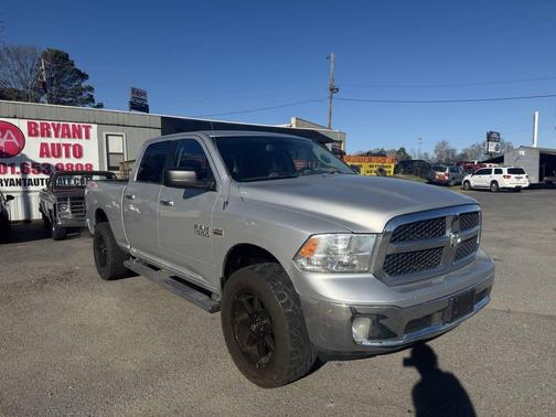 2017 RAM 1500 SLT