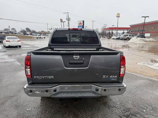 2017 Nissan Frontier SV