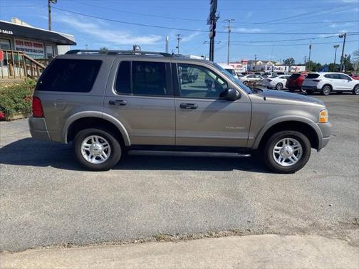 2002 Ford Explorer XLS