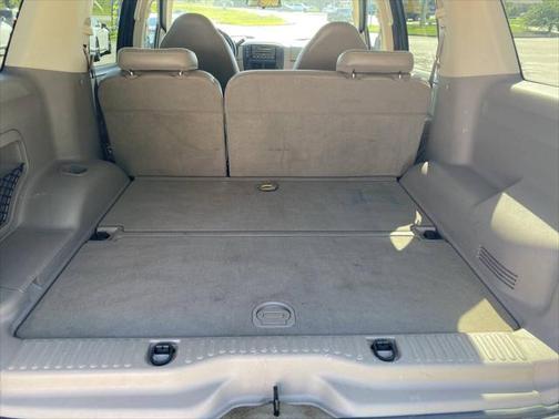 2002 Ford Explorer XLS