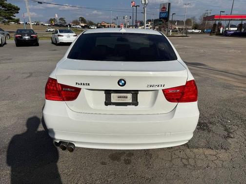2011 BMW 328 328i 4dr Sedan