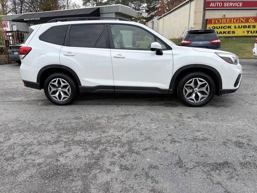 2020 Subaru Forester Premium