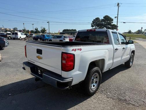 White 2018 Chevrolet Silverado 1500 WT