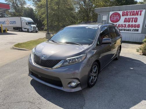 2017 Toyota Sienna SE Premium