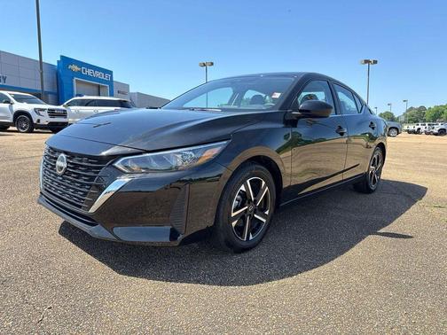 Black 2025 Nissan Sentra SV