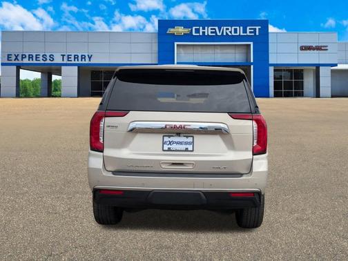 2021 GMC Yukon SLT