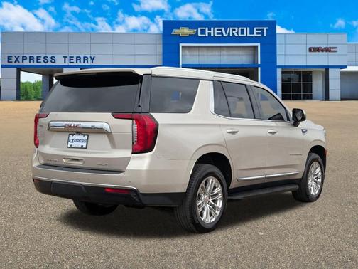 2021 GMC Yukon SLT