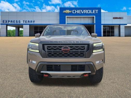 2024 Nissan Frontier PRO-4X