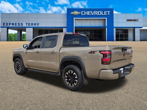 2024 Nissan Frontier PRO-4X