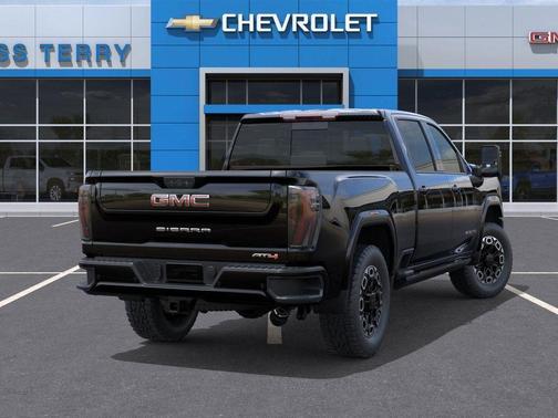 2025 GMC Sierra 2500 AT4