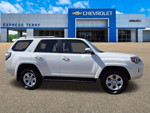 2024 Toyota 4Runner SR5 Premium