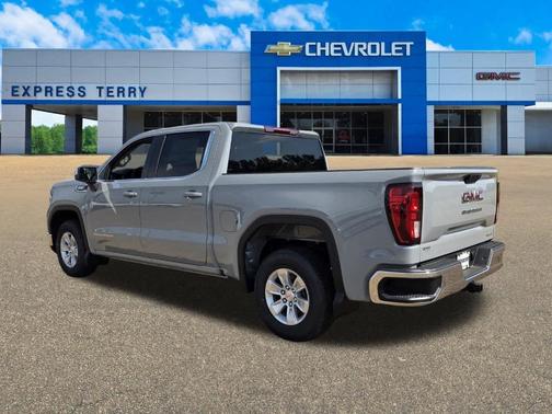 2025 GMC Sierra 1500 SLE