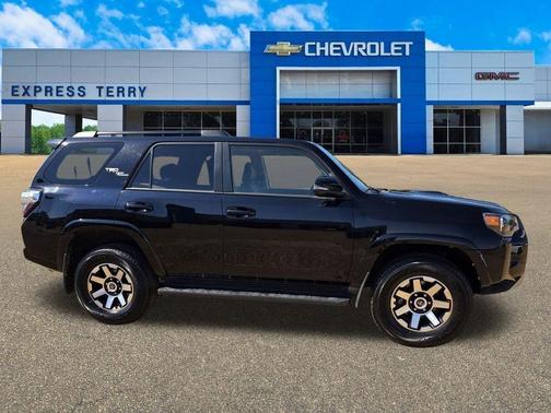 2024 Toyota 4Runner TRD Off Road Premium