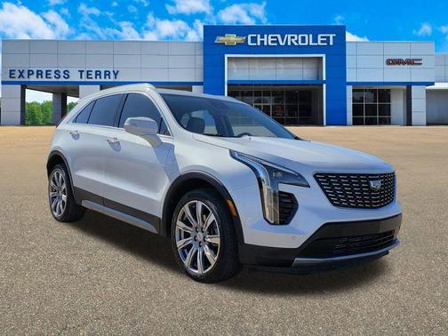 2023 Cadillac XT4 Premium Luxury