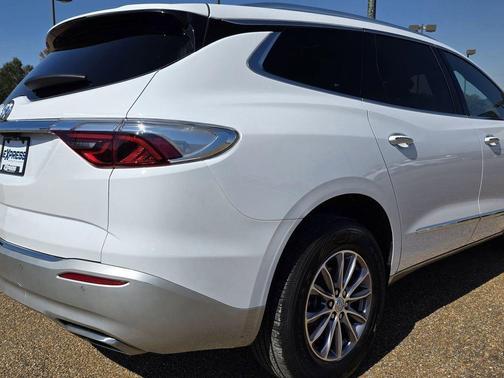2024 Buick Enclave Premium