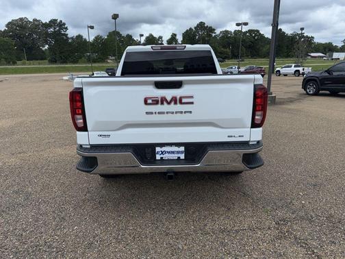 Summit White 2024 GMC Sierra 1500 SLE