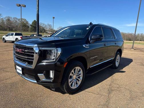 2024 GMC Yukon SLT
